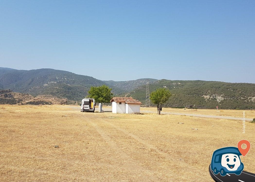 Otoyol Kenarı Kamp Alanı - Kargı, Çorum, foto 4
