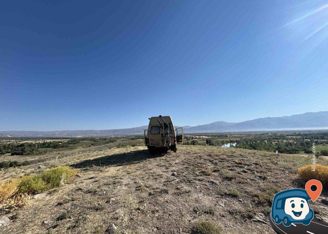 Geniş Manzaralı Doğa Kamp Alanı - Erzincan Merkez, Erzincan, foto 1