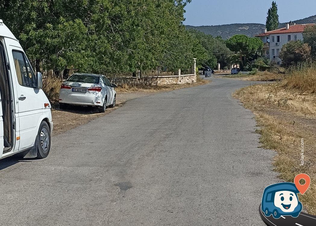 Foça Merkez Yakını Sakin Park Yeri - İzmir, foto 1