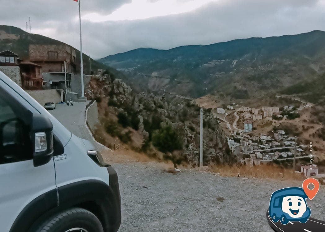 Torul Cam Teras Geceleme Otoparkı - Gümüşhane, foto 2