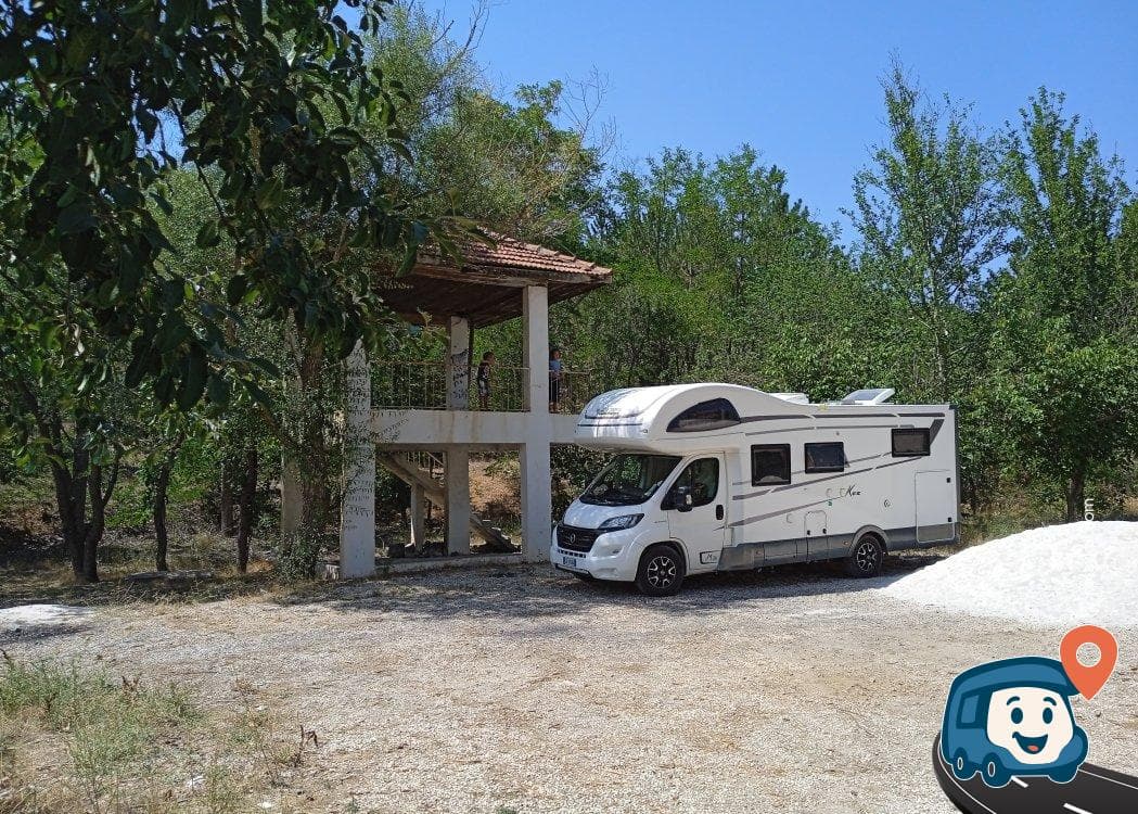Fethiye Yolu Kenarı Mola ve Piknik Alanı - Altınyayla, Burdur, foto 1