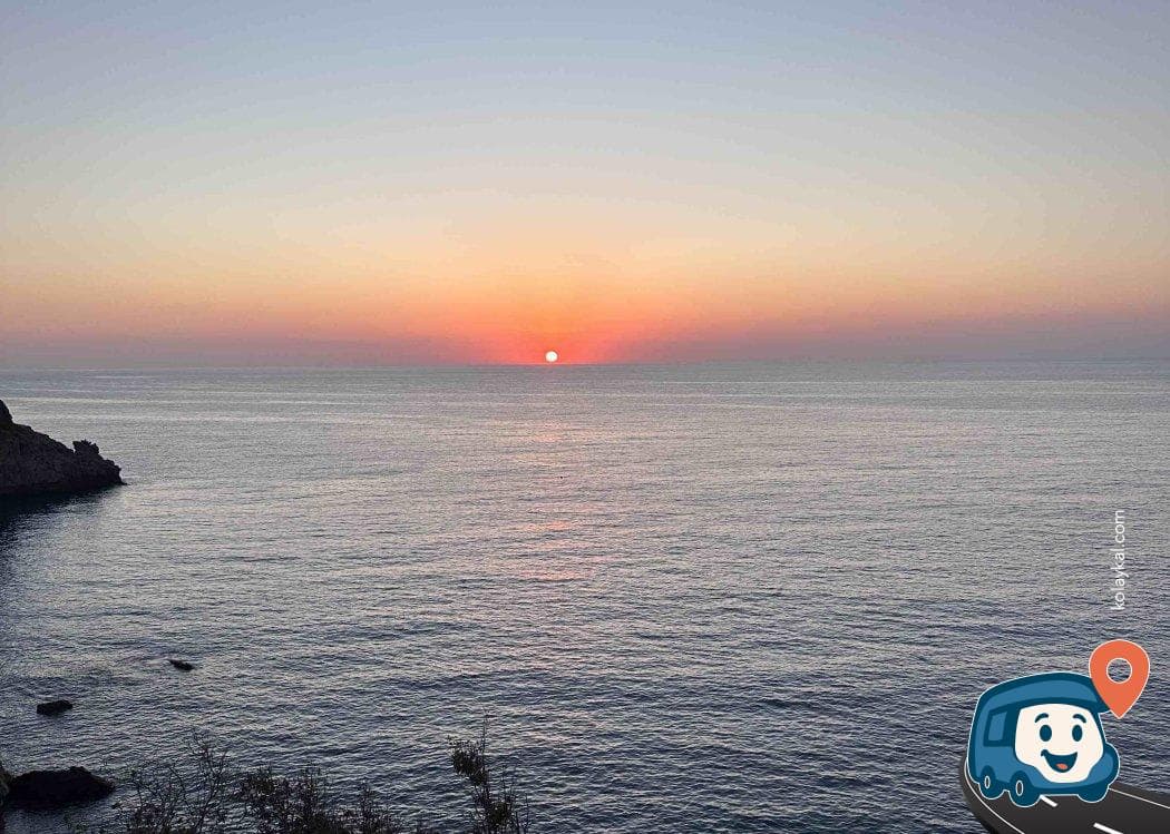 Küçük Koya Girişindeki Sakin Park Alanı - Yayladağı, Hatay, foto 2