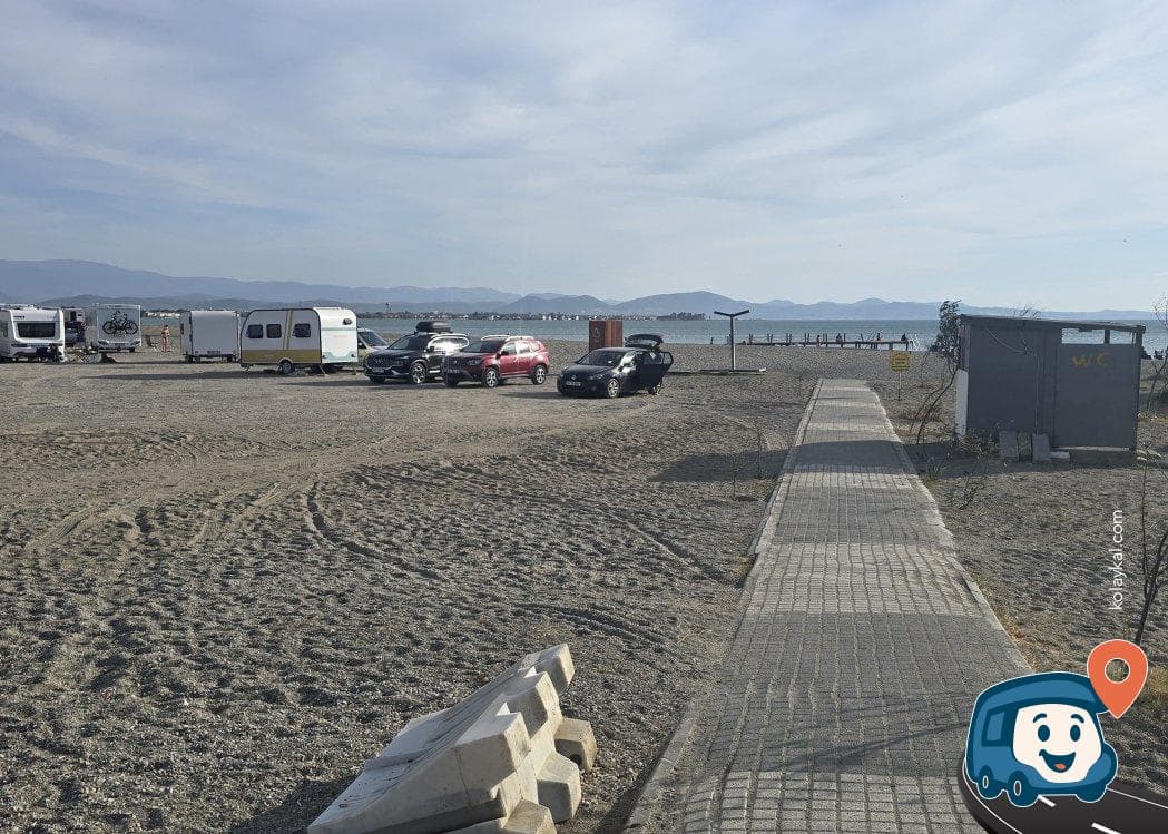 Küçükkuyu Halk Plajı Kamp ve Karavan Alanı - Edremit, Balıkesir, foto 2