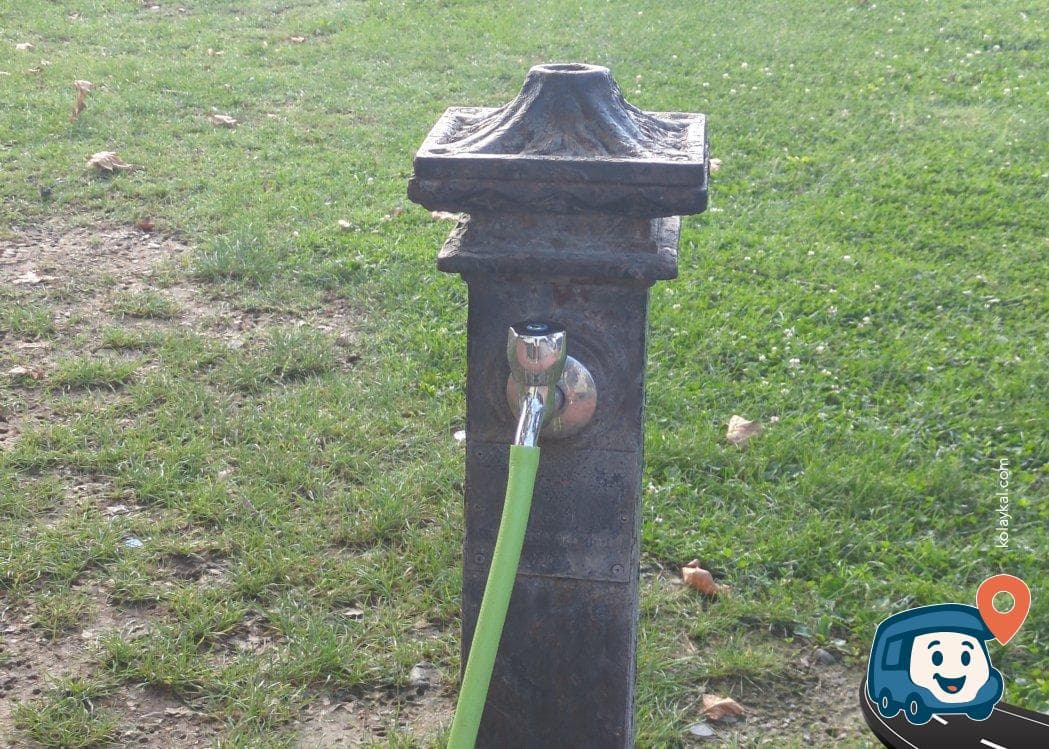 Gölcük Ücretsiz Su Kaynağı ve Servis Alanı - Kocaeli, foto 1