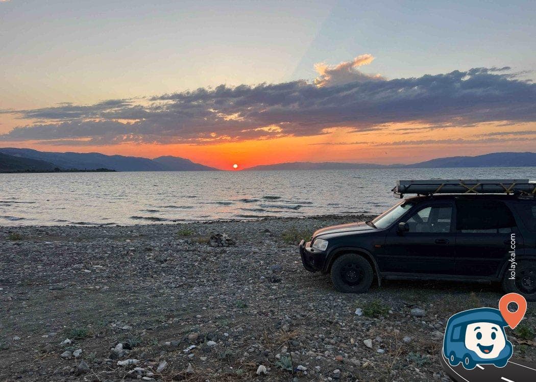 İznik Gölü Kenarı Kamp Alanı - İzni̇k, Bursa, foto 1