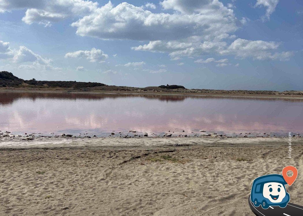 Pembe Göl Yakınında Karavan Park Yeri - Ezine, Çanakkale, foto 1