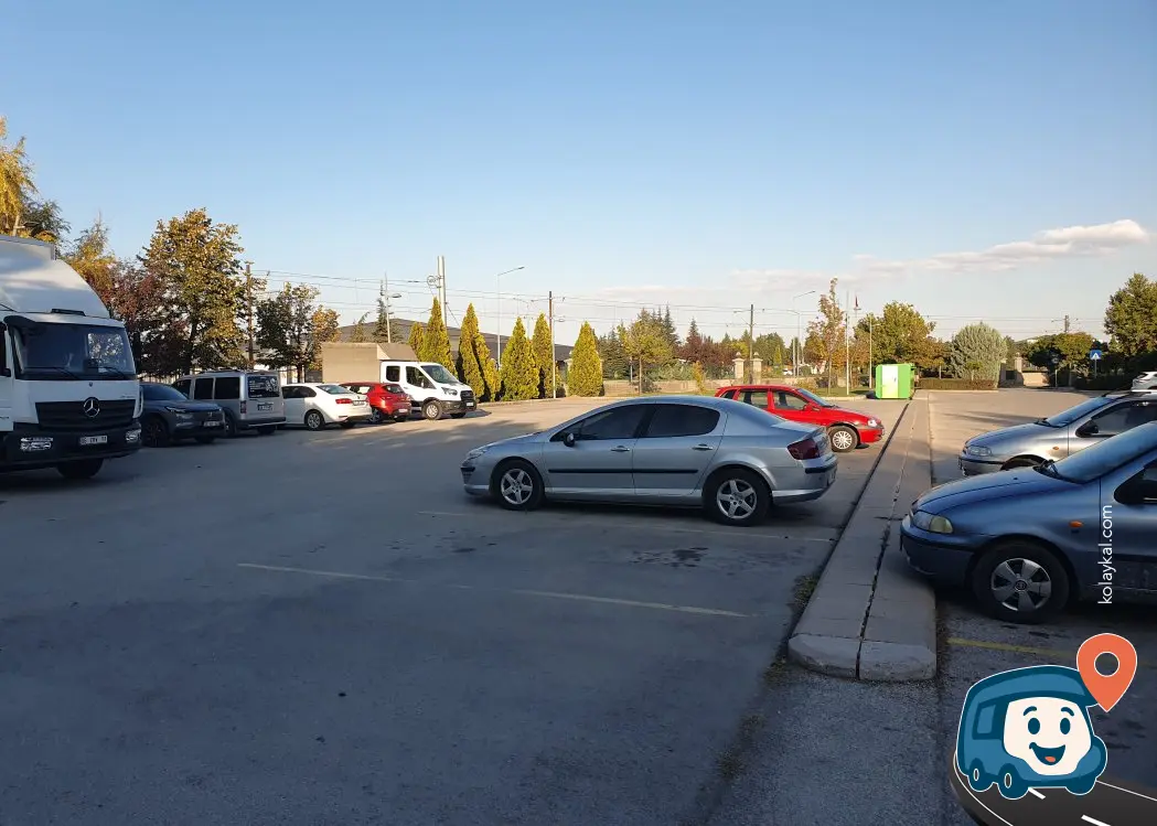 Eskişehir Şehir Parkı Ücretsiz Otopark - Tepebaşı, foto 1