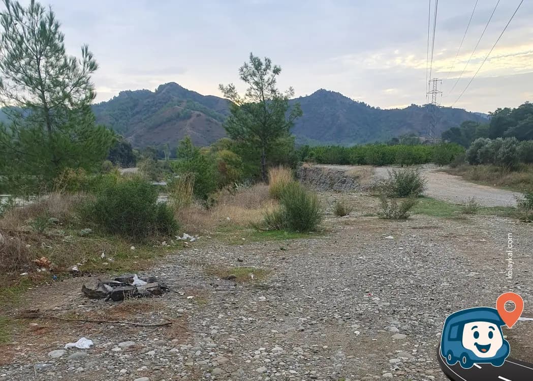 Dalyan Nehri Kıyısında Sakin Kamp Noktası - Ortaca, Muğla, foto 1