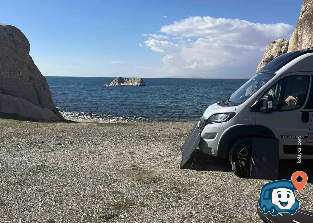 Van Gölü Kenarı Sakin Kamp ve Park Alanı - Tuşba, foto 1
