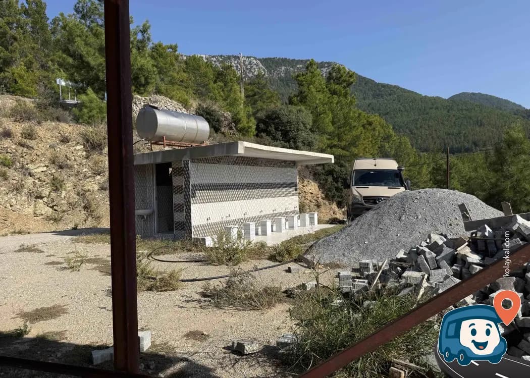 Antalya Mersin Karayolu Su Kaynağı ve Tuvalet - Anamur, foto 1