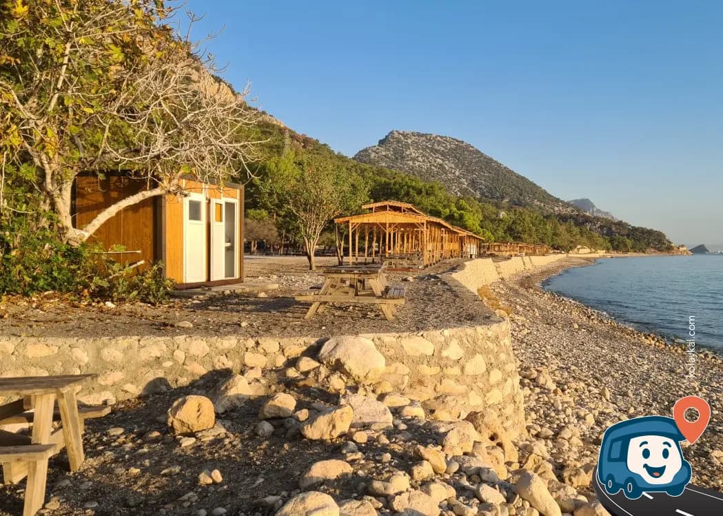 Plaj Manzaralı Otopark ve Dinlenme Alanı - Kemer, Antalya, foto 1