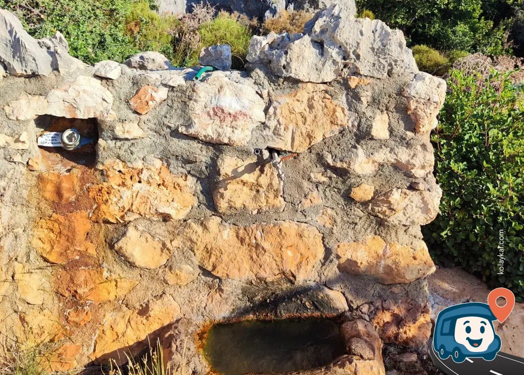 Sahil Yolu Üzeri Ücretsiz Su Çeşmesi ve Konaklama Noktası - Demre, Antalya, foto 1