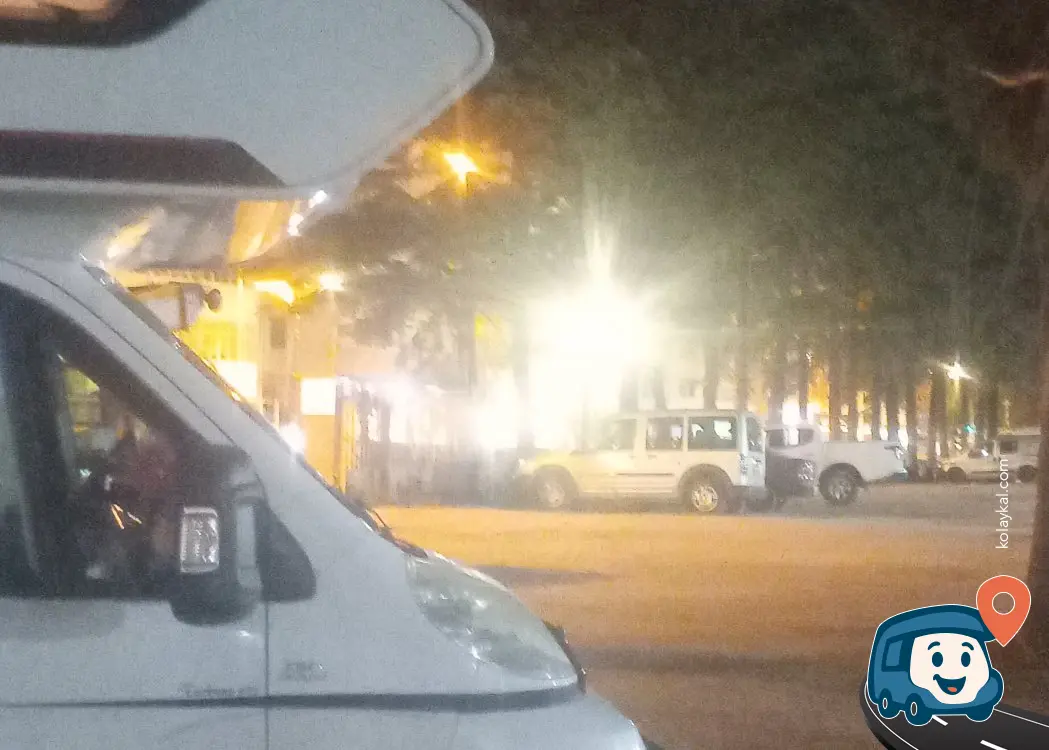 Ücretsiz Geceleme Otoparkı - Akşehir, Konya, foto 1