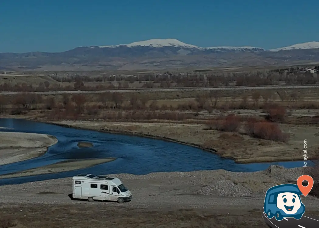 Fırat Nehri Kaynağı Kamp Alanı - Tercan, Erzincan, foto 3