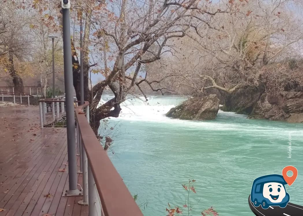 Manavgat Şelalesi Otoparkı - Antalya, foto 1