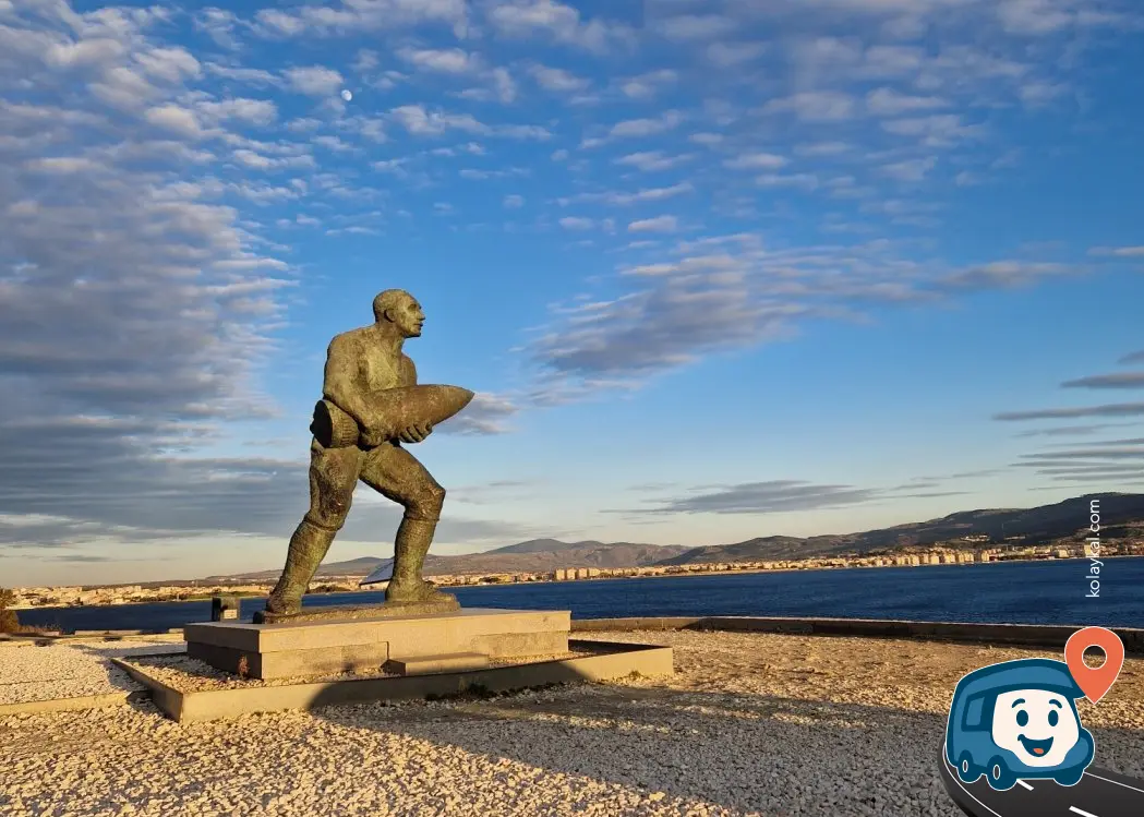57. Alay Şehitliği Anıtı Otoparkı - Eceabat, Çanakkale, foto 1