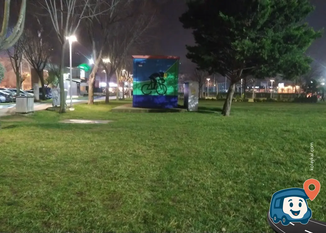 Hüdavendigar Kent Parkı Otoparkı - Osmangazi̇, Bursa, foto 2