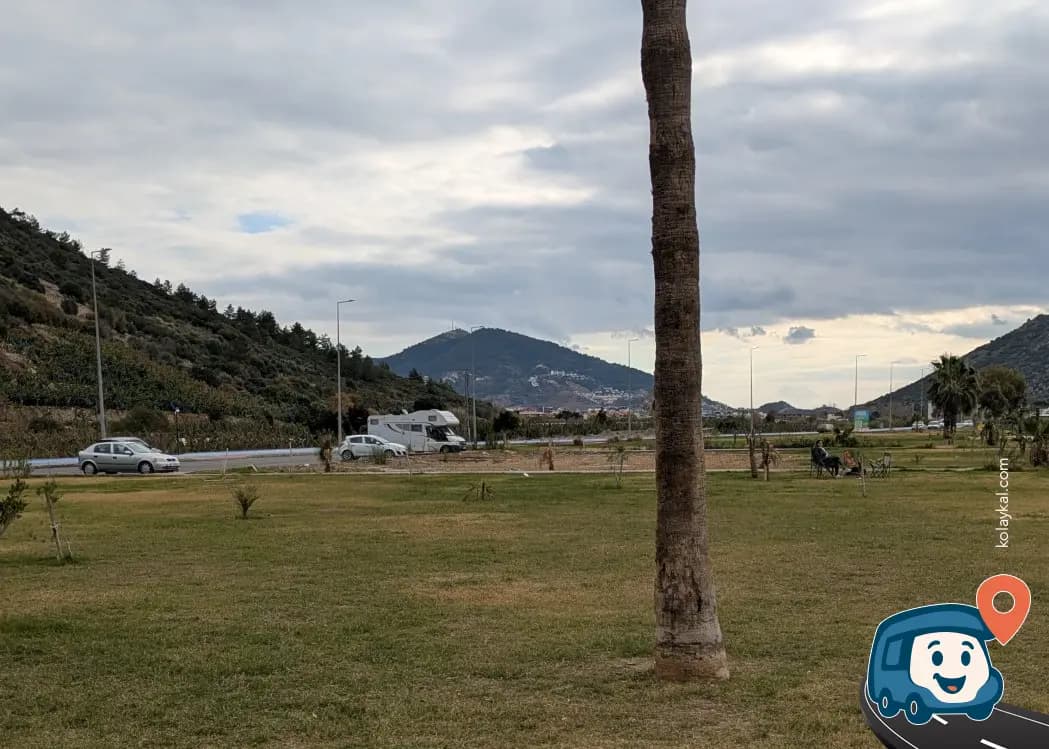 Narlıkuyu Astım Mağarası Yanı Otopark ve Dinlenme Alanı - Gazipaşa, Antalya, foto 1