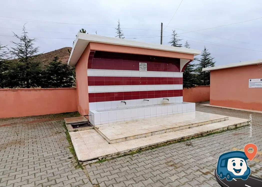 Kırıkkale Yüksek Hızlı Tren Yolu Su Çeşmesi ve Dinlenme Alanı - Sungurlu, Çorum, foto 1