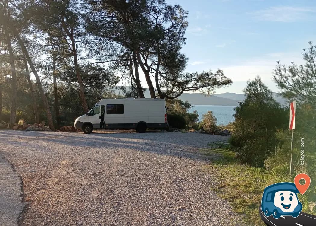 Marmaris Sahil Yolu Çocuklu Aileler İçin Kamp ve Konaklama Alanı - Menteşe, Muğla, foto 1