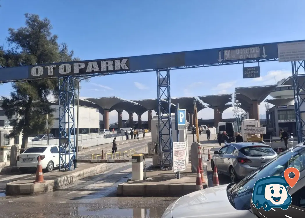 İzmir Otogarı Karavan ve Araç Park Alanı - Bornova, foto 1
