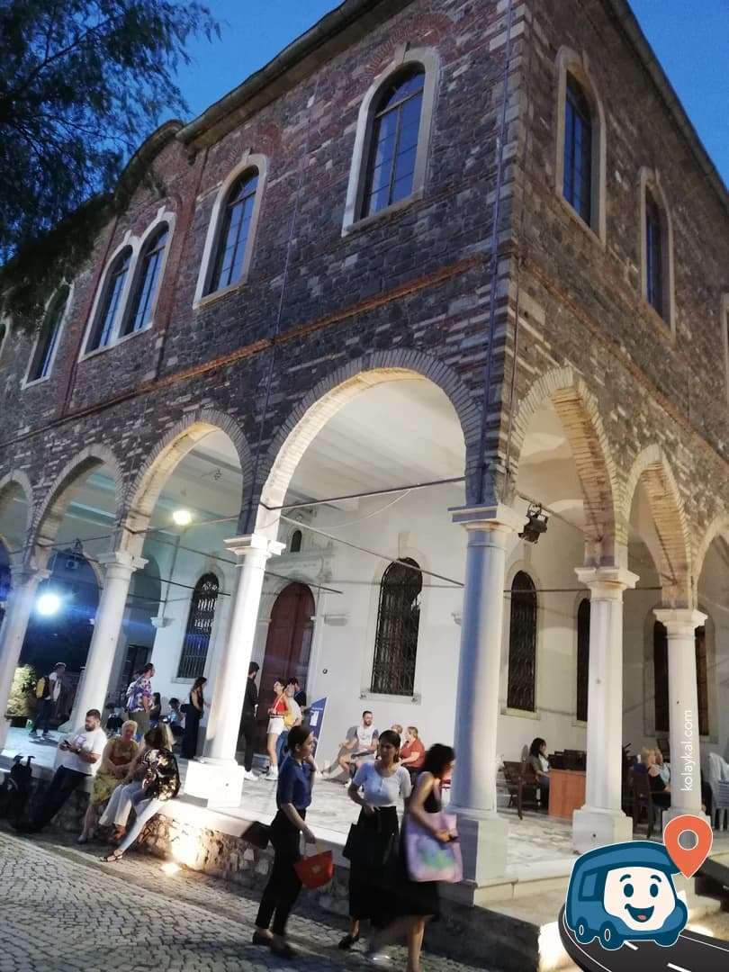 Aziz Vukolos Kilisesi - Konak, İzmir, foto 2