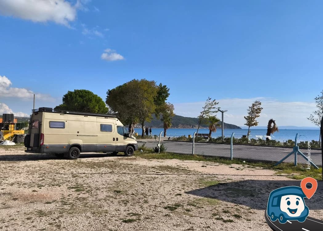 Marmara Denizi Sahili Karavan ve Motor Karavan Kamp Alanı - Erdek, Balıkesir, foto 1