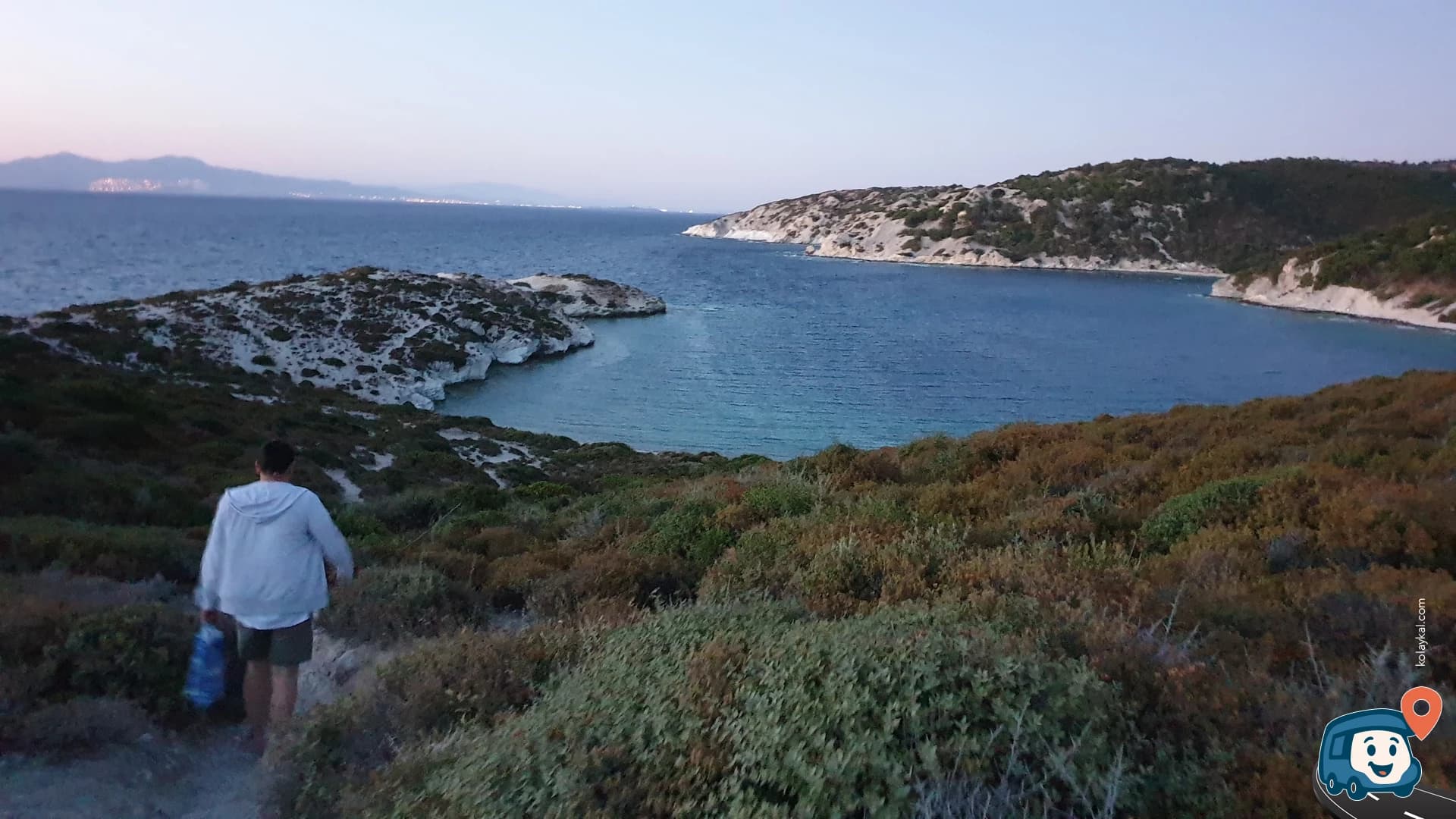 Sazlıca Plajı ve Kamp Alanı - Foça, İzmir, foto 3