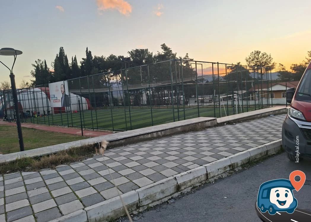 Şehit Engin Yalçın Lisesi Yanı Otoparkı - Yatağan, Muğla, foto 1