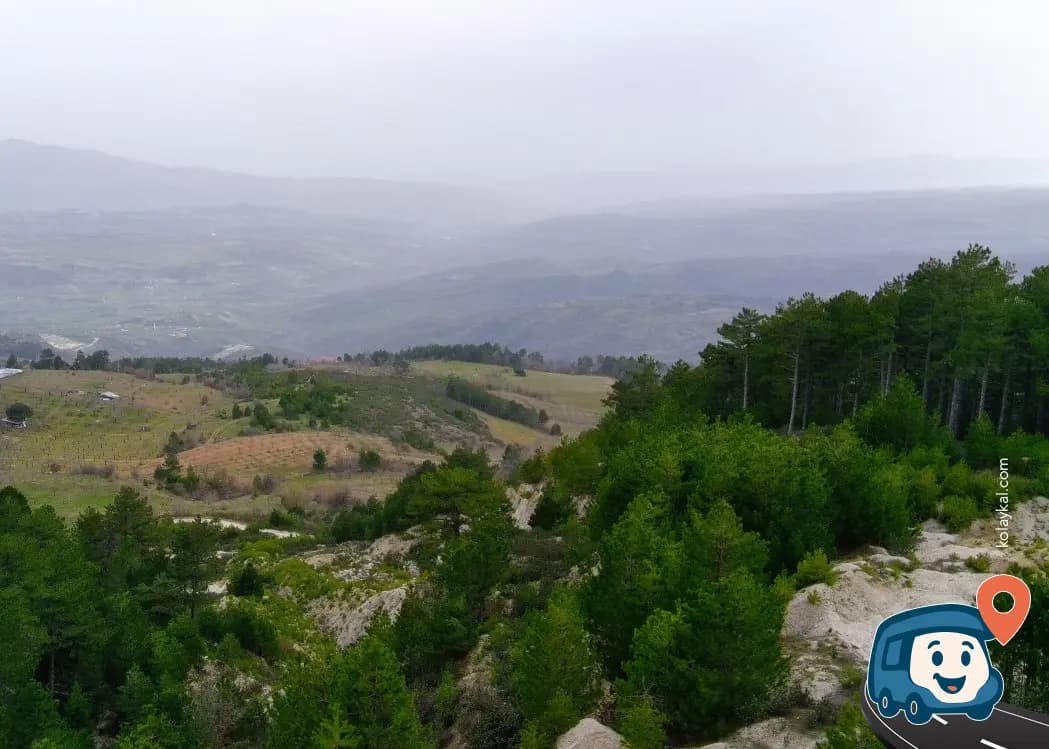 Gediz Manzaralı Sakin Vadi Kamp Alanı - Demirci, Manisa, foto 1