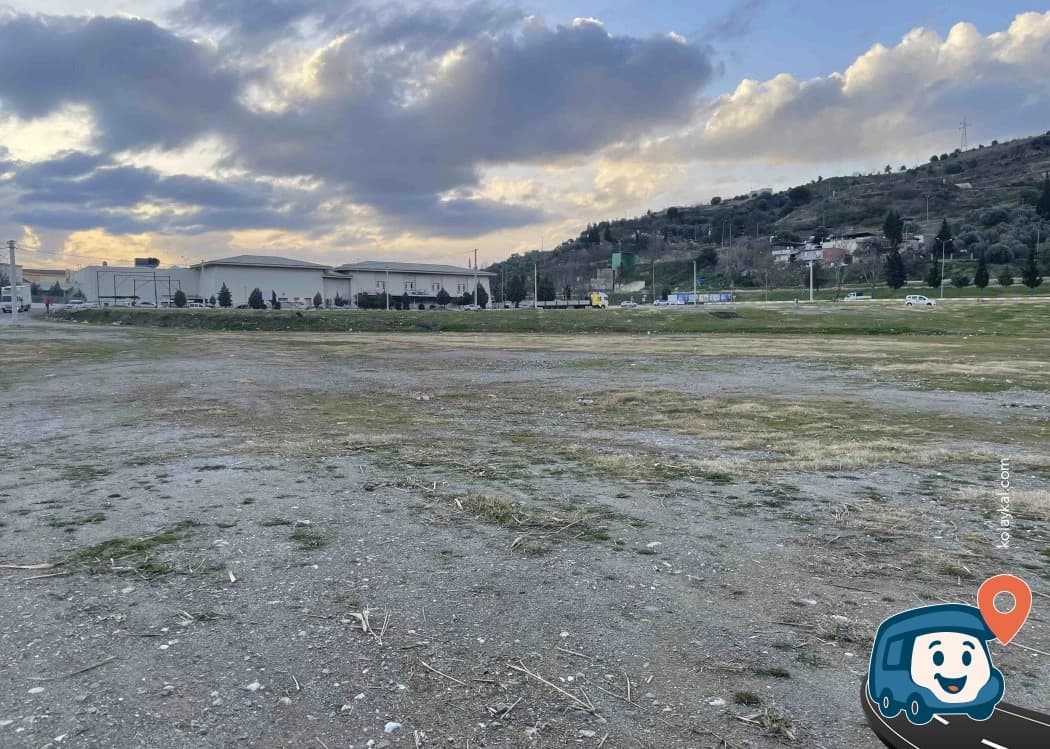 Avm Yakını Geniş Otopark - Efeler, Aydın, foto 2
