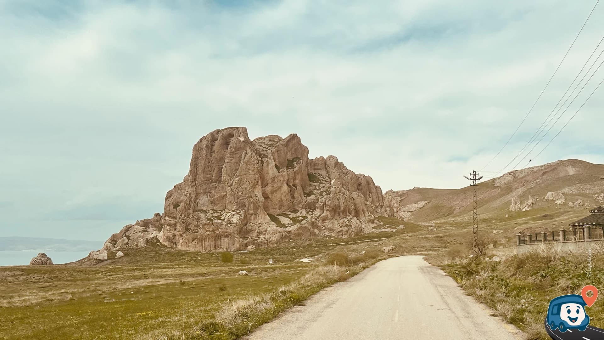 Amik Kalesi Yakınları Vahşi Kamp Alanı - Tuşba, Van, foto 4
