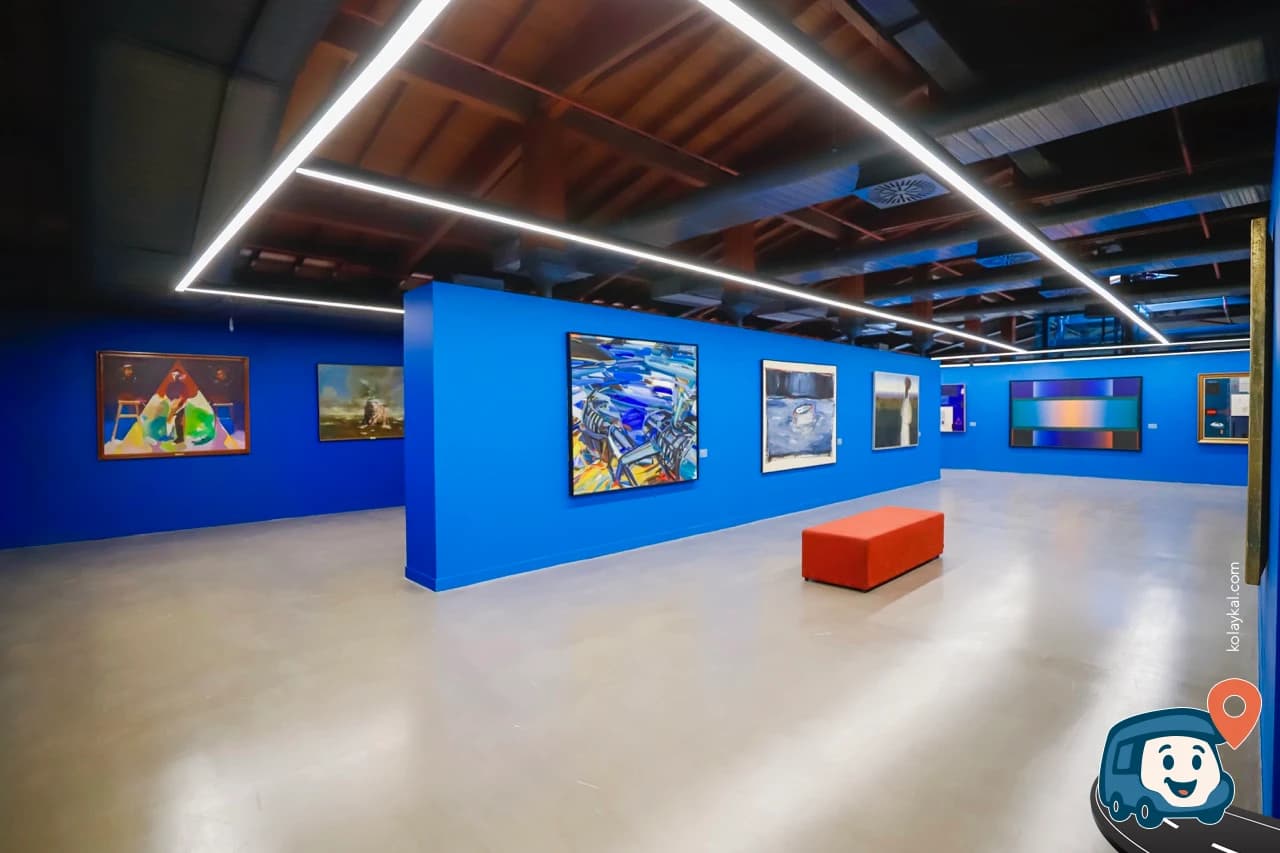 İzmir Resim Heykel Müzesi ve Galerisi - Konak, foto 1