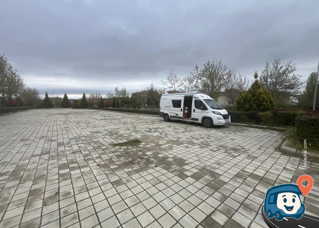 Sazova Parkı Yakını Geceleme Alanı - Odunpazarı, Eskişehir, foto 4