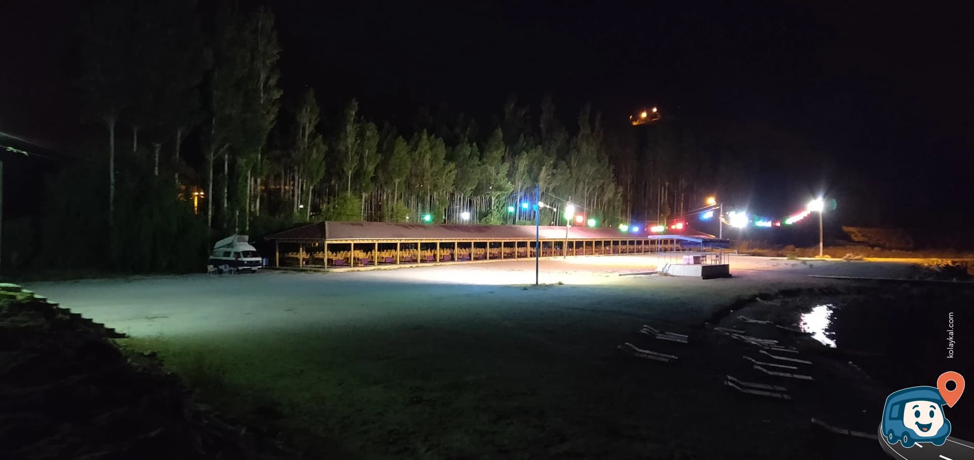 Akdamar Adası Yakınında Kamp Alanı - Gevaş, Van, foto 1
