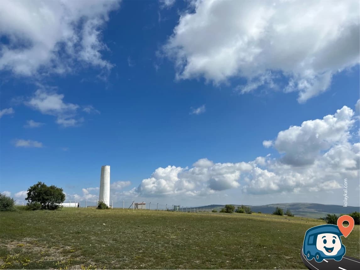 Yıkılmış Rüzgar Türbini Yanı Kamp Alanı - Alaca, Çorum, foto 3
