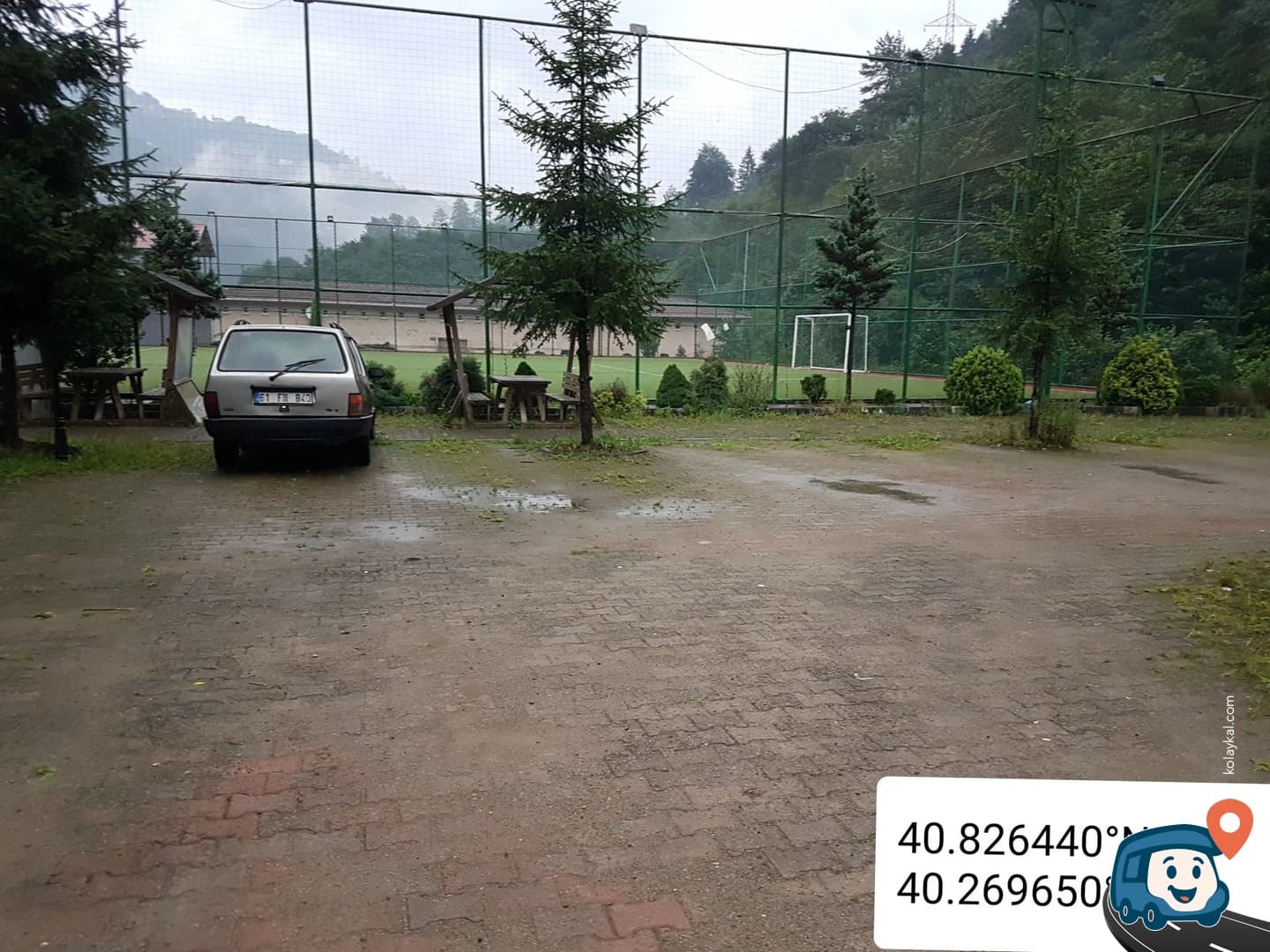 Bölümlü Kilisesi Önü Kamp Alanı - Of, Trabzon, foto 1