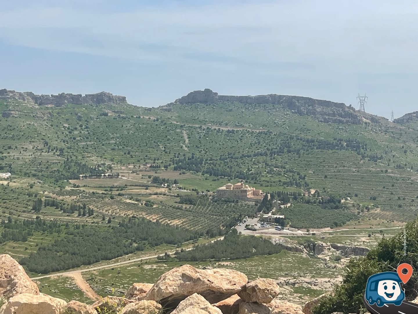 Kayalıklarda Kamp Alanı - Artuklu, Mardin, foto 1