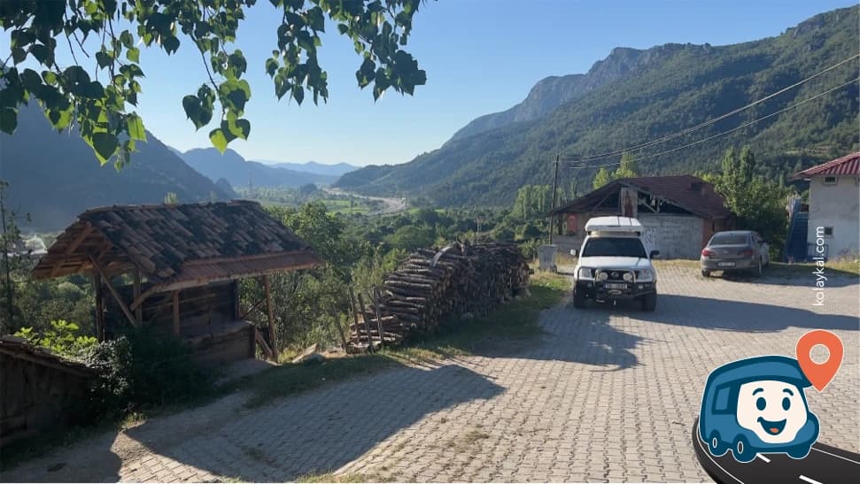 Dağ Köyünde Meydan ve Su Kaynağı - Osmancık, Çorum, foto 4