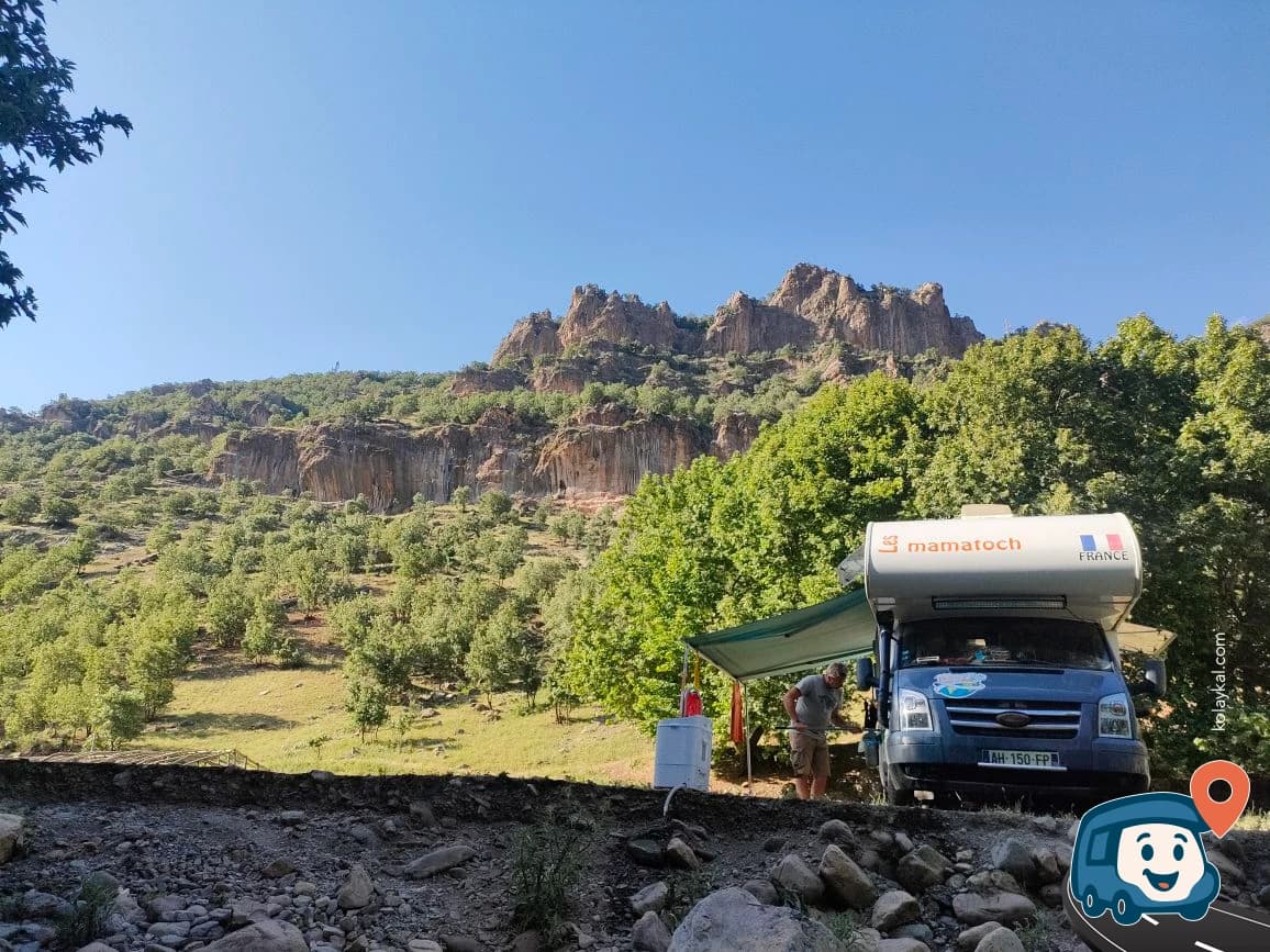 Nehir Kenarı Vahşi Kamp Noktası - Uludere, Şırnak, foto 2
