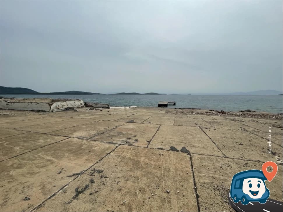 Eski Deniz Ürünleri Fabrikası Kamp Alanı - Ayvalık, Balıkesir, foto 2