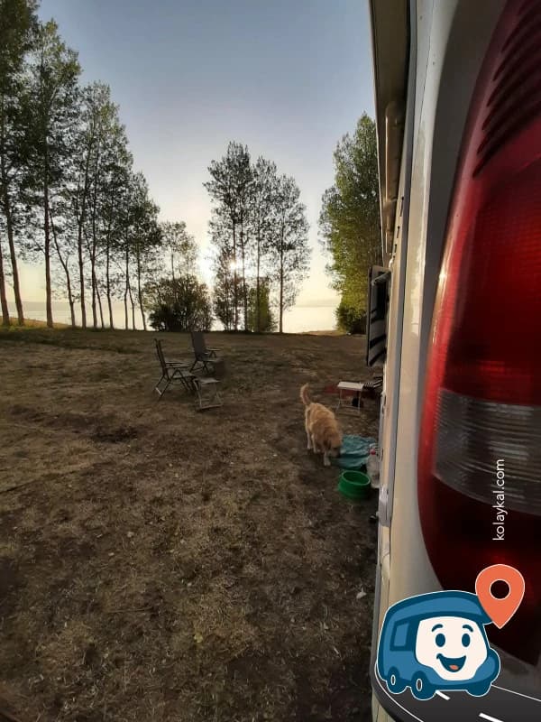 Göl Kenarı Kamp ve Piknik Alanı - Tuşba, Van, foto 2
