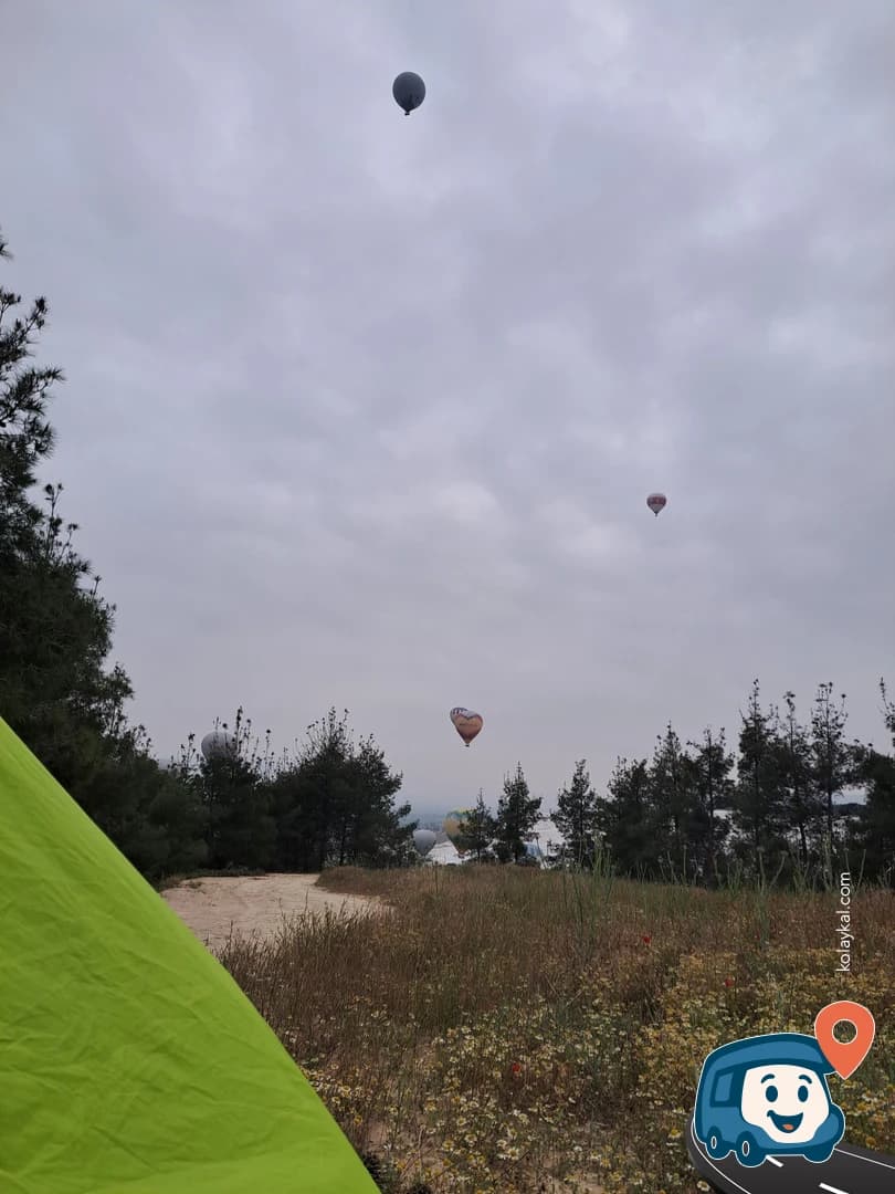 Pamukkale Terasları Karşısında Vahşi Kamp Alanı - Denizli, foto 1