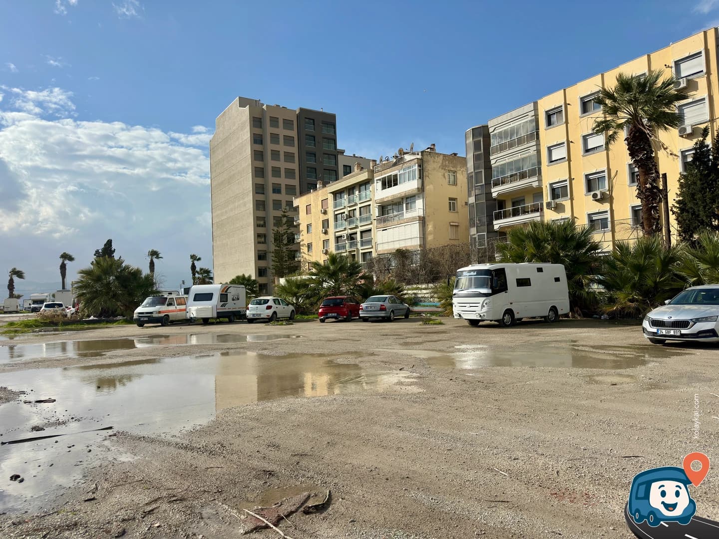 Ksk Stadyumu Geceleme Otoparkı - Karşıyaka, İzmir, foto 3