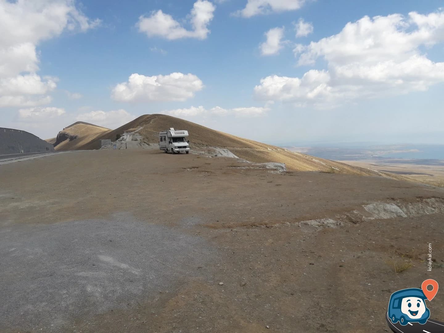 Krater Kenarı Vahşi Kamp Alanı - Tatvan, Bitlis, foto 3