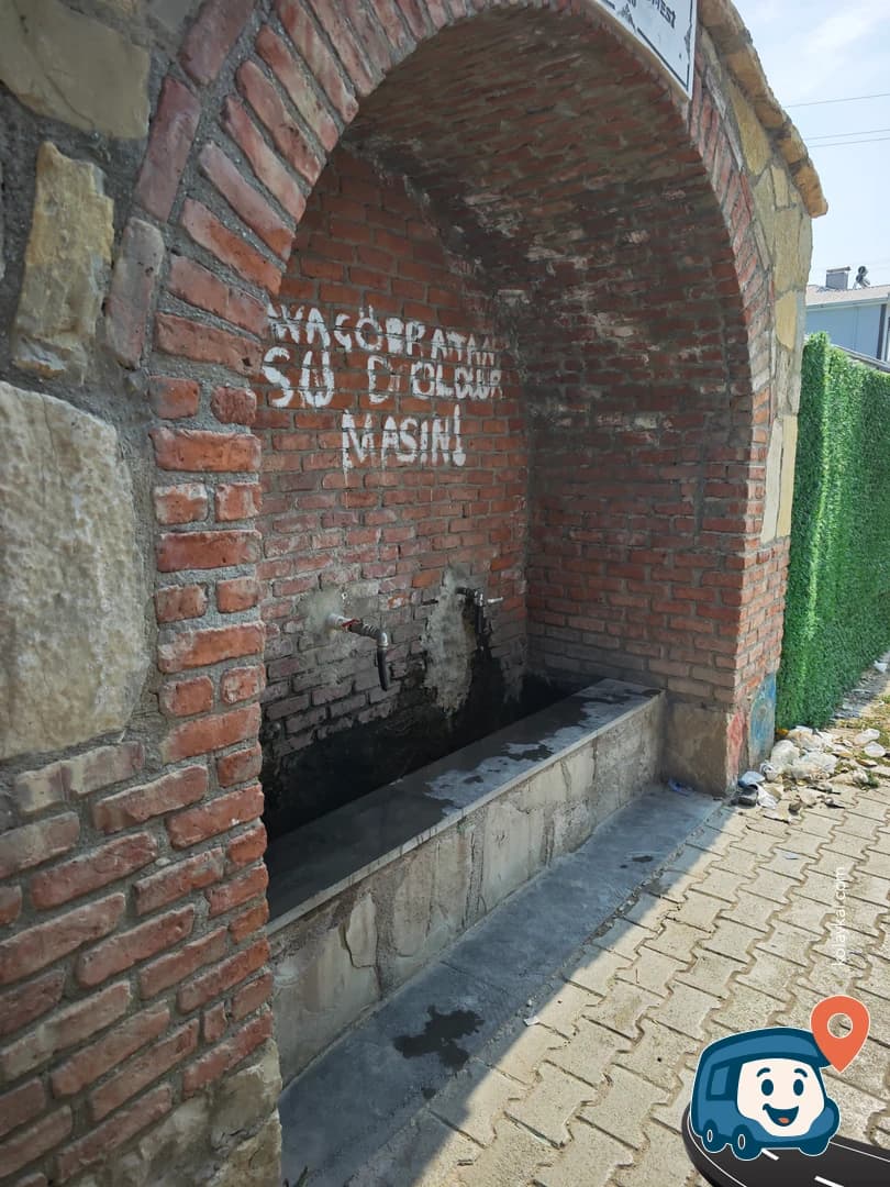 Doğal Kaynak Çeşmesi - Tuşba, Van, foto 1