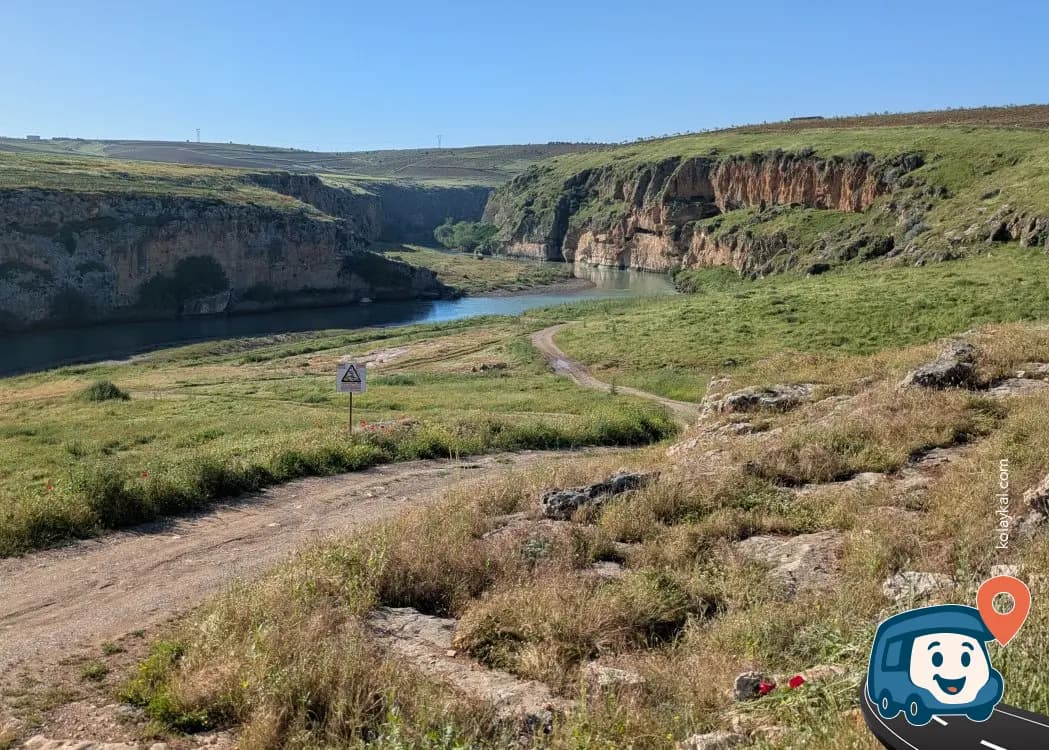 Çat Köprüsü Kamp Alanı - Besni, Adıyaman, foto 2