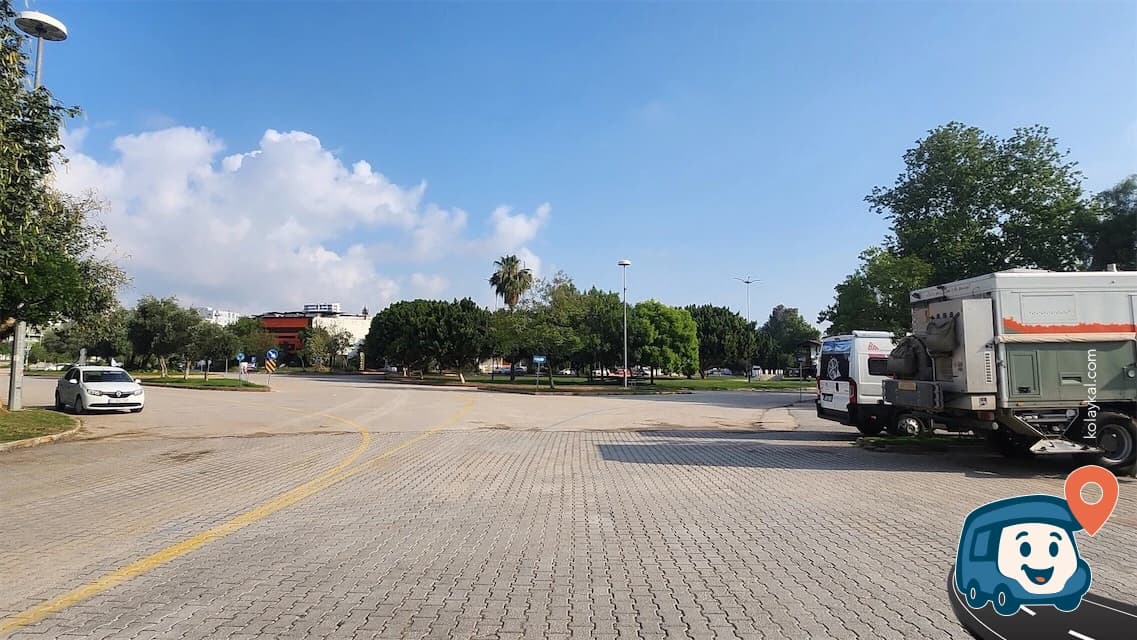 Adana Merkez Park Yanı Kamp Alanı - Seyhan, foto 2
