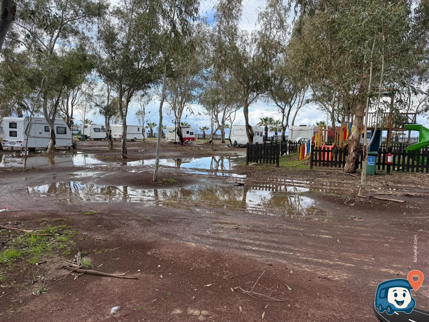 Plaj Kenarı Kamp Alanı - Kuşadası, Aydın, foto 1