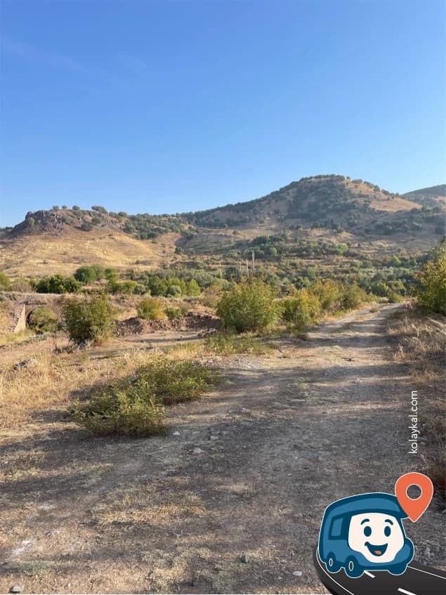 Küçük Nehir Yanı Vahşi Kamp Alanı - Baykan, Siirt, foto 1